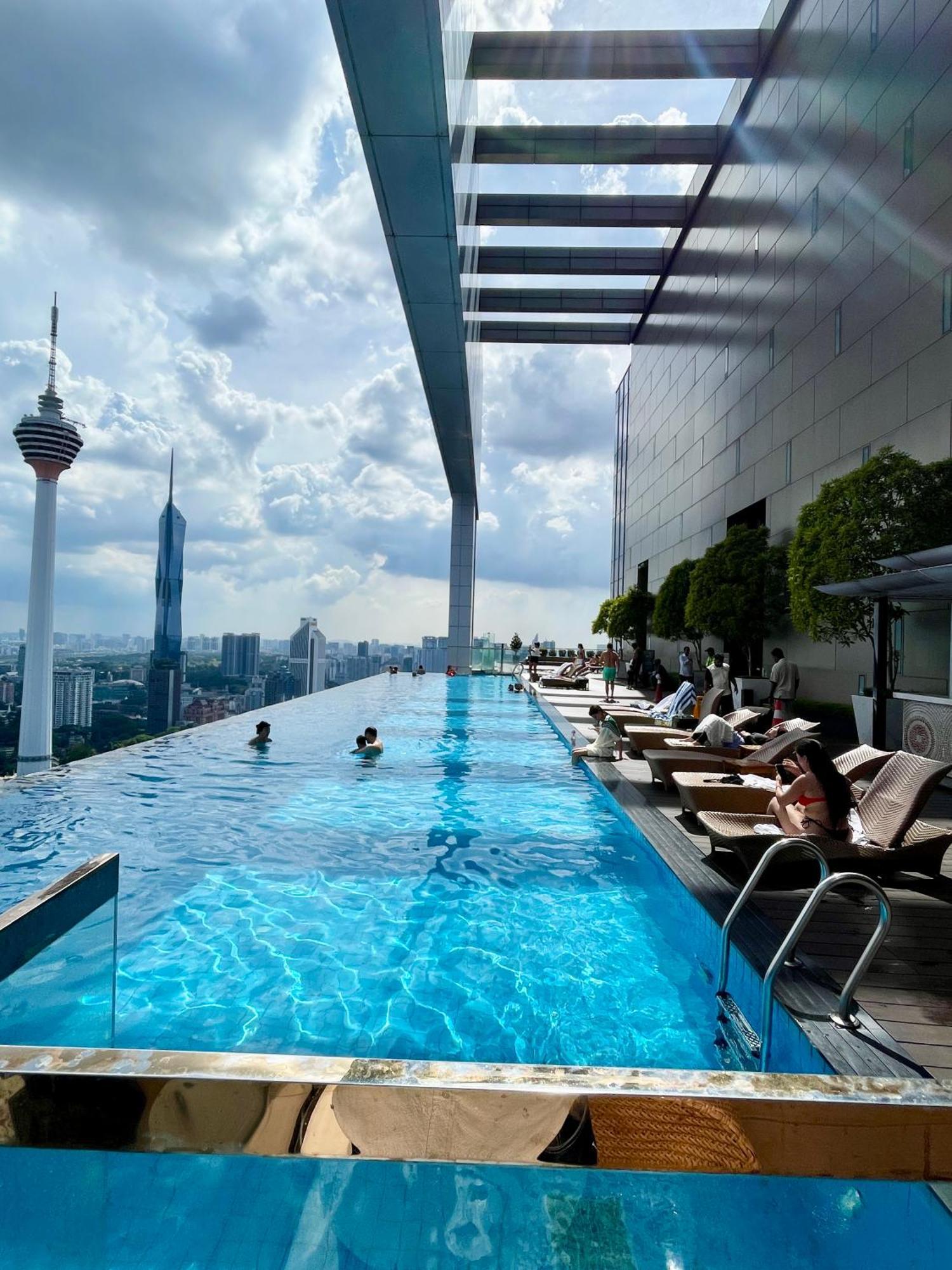 Platinum Klcc By Luxury Suites Куала-Лумпур Экстерьер фото