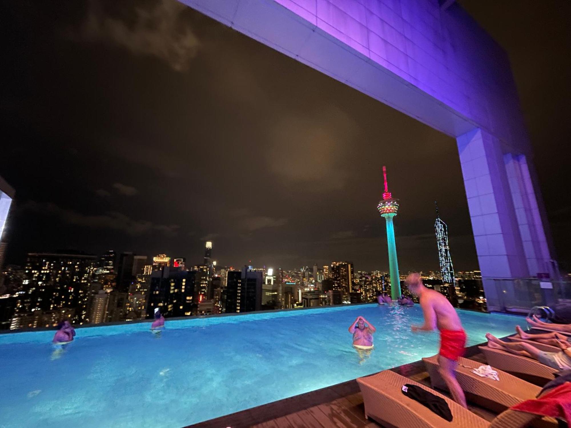 Platinum Klcc By Luxury Suites Куала-Лумпур Экстерьер фото